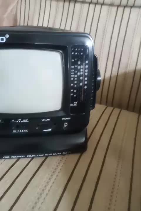 مینی تلویزیون|کلکسیون اشیاء عتیقه|رضویه, |دیوار