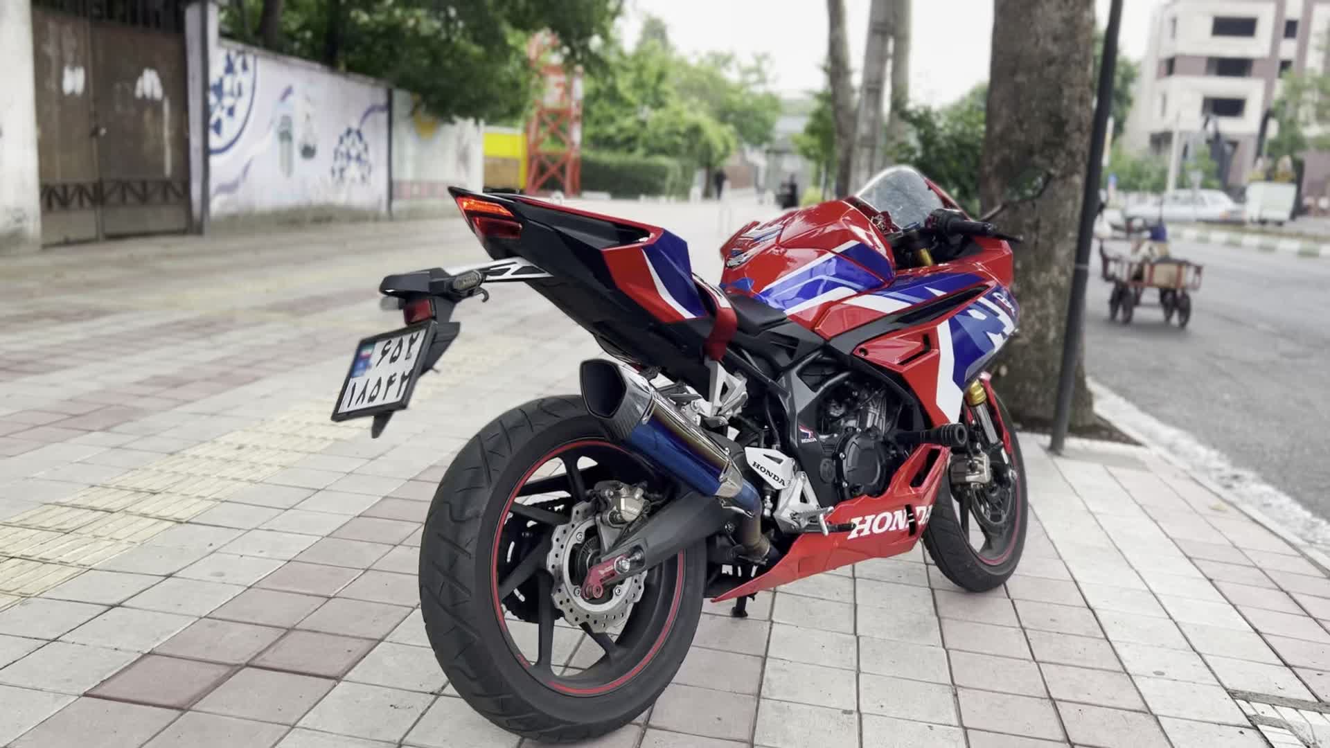 cbr250rr|موتورسیکلت|رشت, منظریه|دیوار