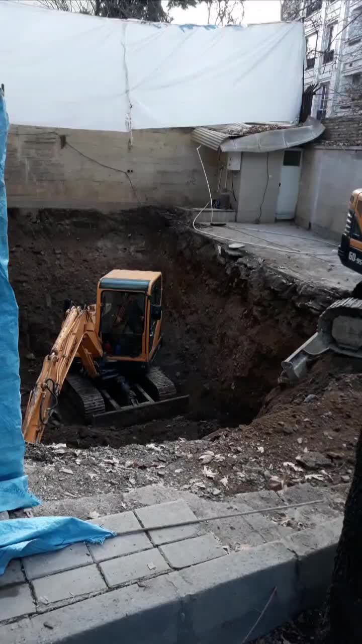 خاکبرداری  گودبرداری تخریب مینی بیل بابکت اجرا رمپ|خدمات حمل و نقل|تهران, نیروی هوایی (پیروزی)|دیوار