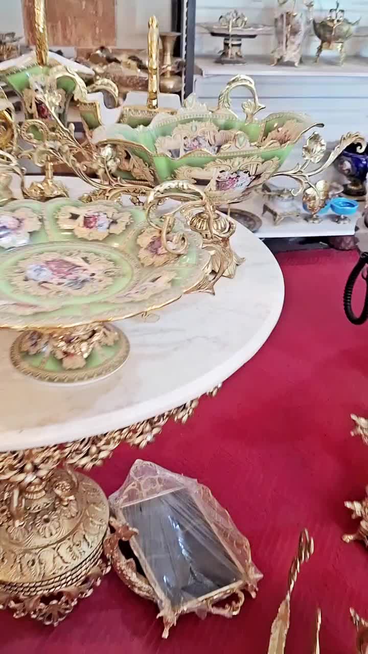 چینی های سبز فلورانس سرمه ای سفید کرم طلاکوب|ظروف سرو و پذیرایی|تهران, ملکآباد|دیوار