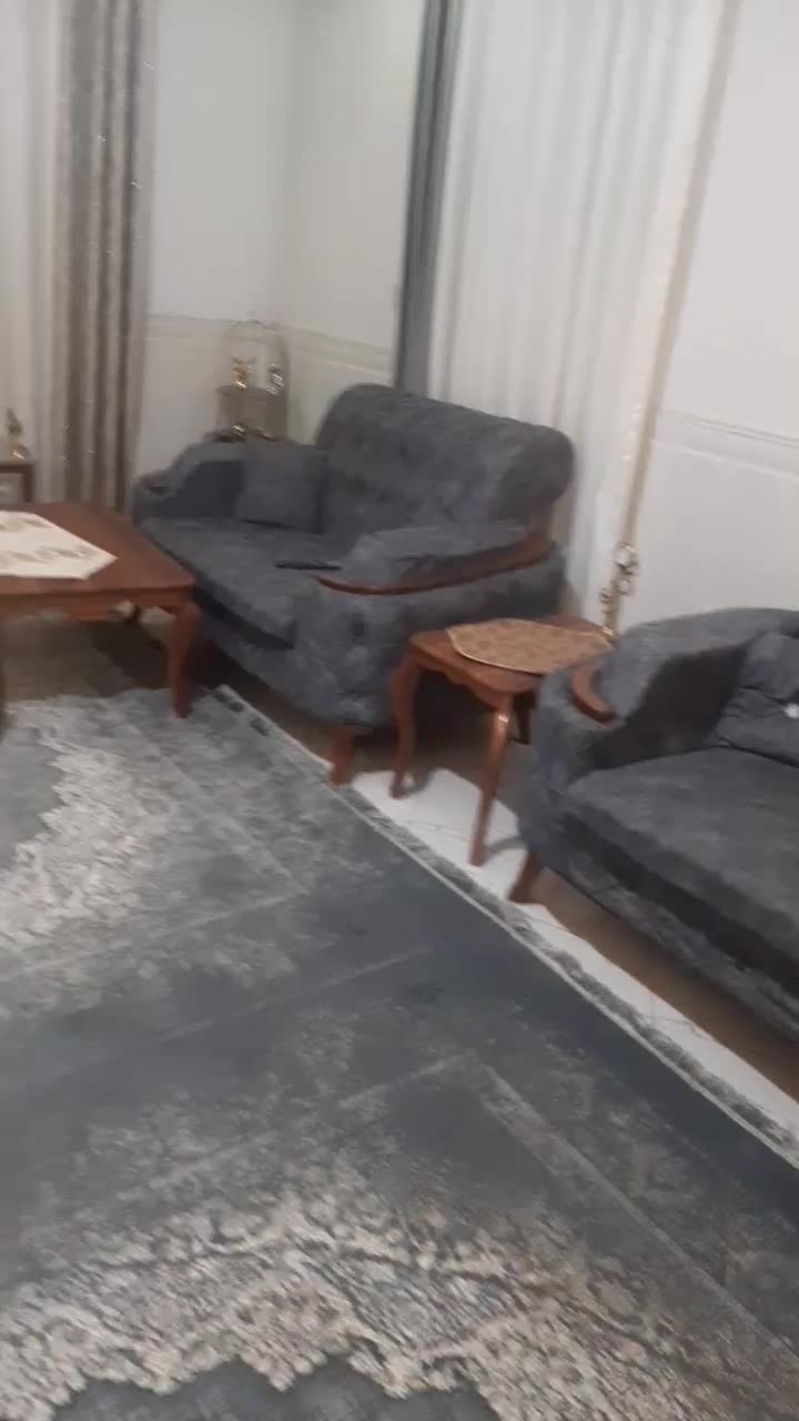 چستر راحتی سالم در حد نو|مبلمان خانگی و میز عسلی|شهریار, فرارت|دیوار