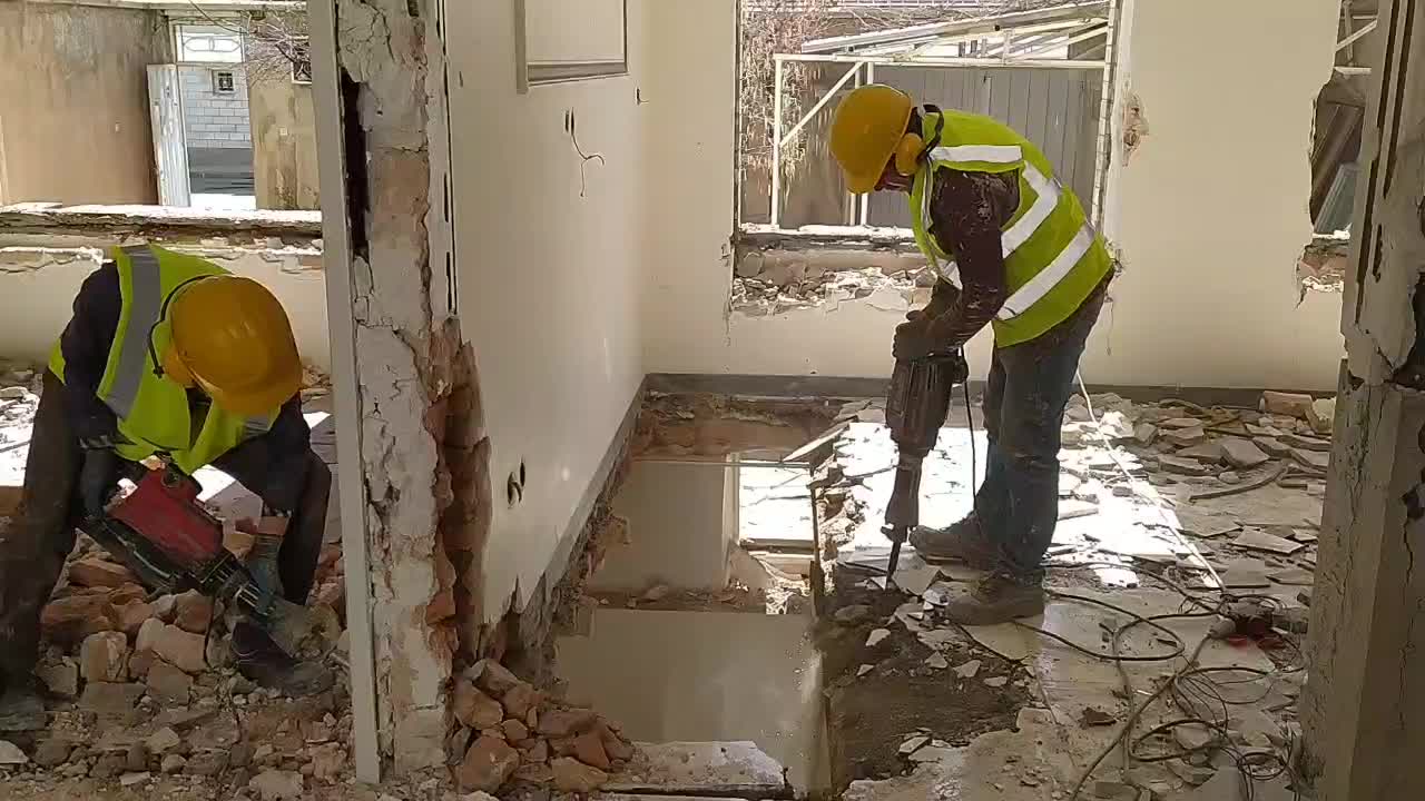 تخریب مهندسی گودبرداری سازه نگهبان بتن مگر|خدمات پیشه و مهارت|همدان, |دیوار