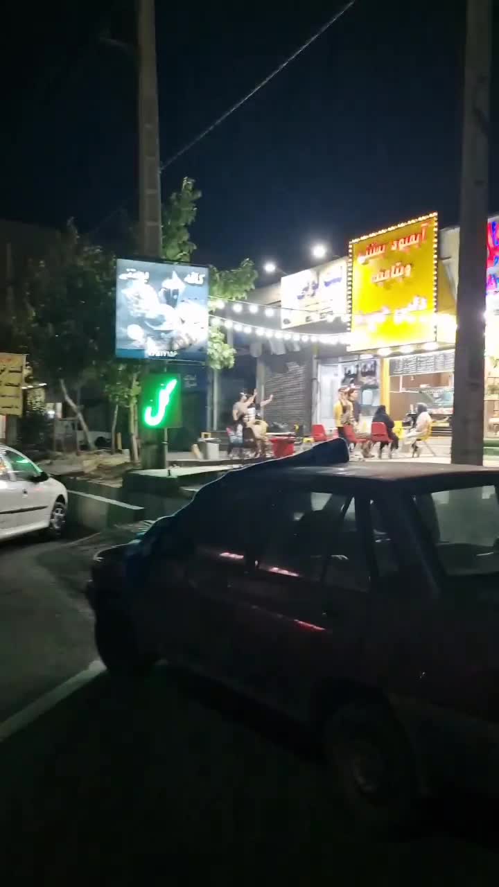 (مشارکت)واگذاری مغازه ابمیوه بستنی(معاوضه باخودرو)|اجارهٔ مغازه و غرفه|رودهن, |دیوار