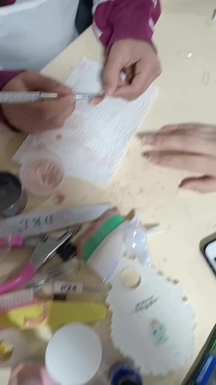 ترمیم ناخن و کاشت ناخن|خدمات آرایشگری و زیبایی|مشکین‌دشت, |دیوار