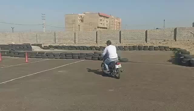 آموزشگاه رانندگی پایه سوم موتورطرح موتورسیکلت16سال|خدمات آموزشی|فردیس, نسترن غربی|دیوار