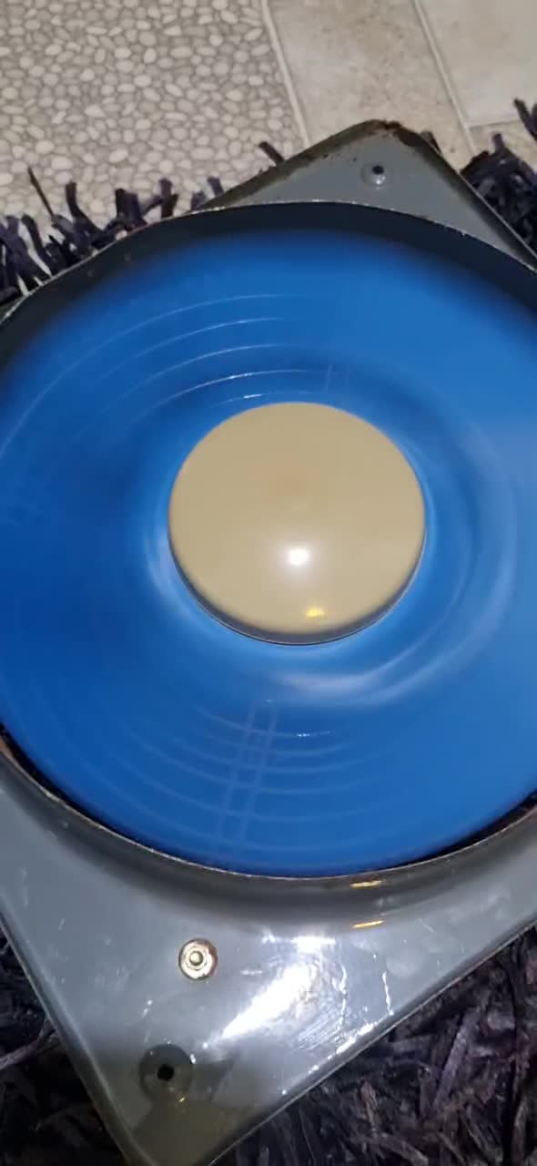 هواکش ۲عدد یا فن دمنده سالم ۳۵سانت در۳۵ انزلی|پنکه و تصفیهکنندهٔ هوا|رشت, جهاد|دیوار