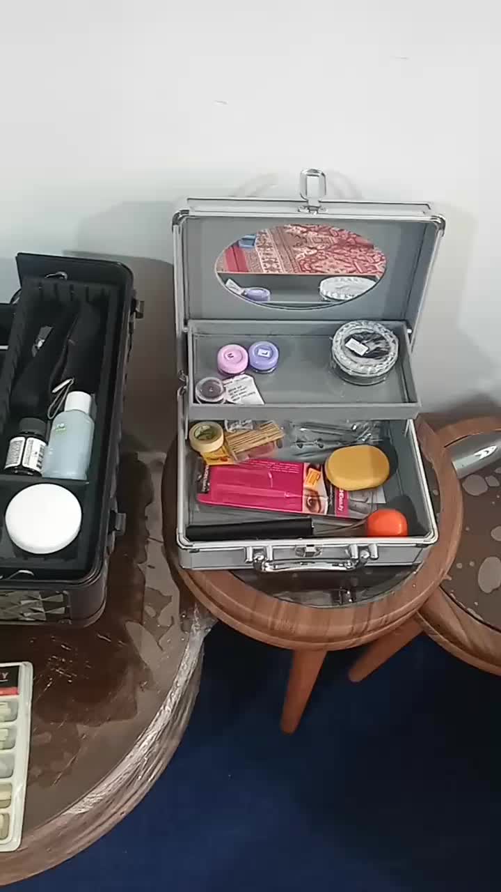 لوازم کاشت ناخن|آرایشی، بهداشتی، درمانی|کرج, برغان|دیوار