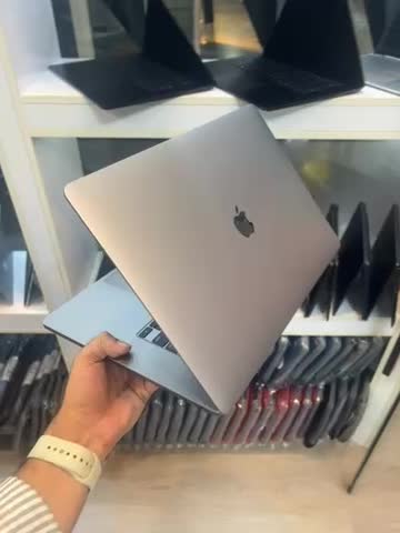 Macbook pro 2019 i9 رم ۶۴ ۸ گیگ گرافیک|رایانه همراه|تهران, میدان ولیعصر|دیوار