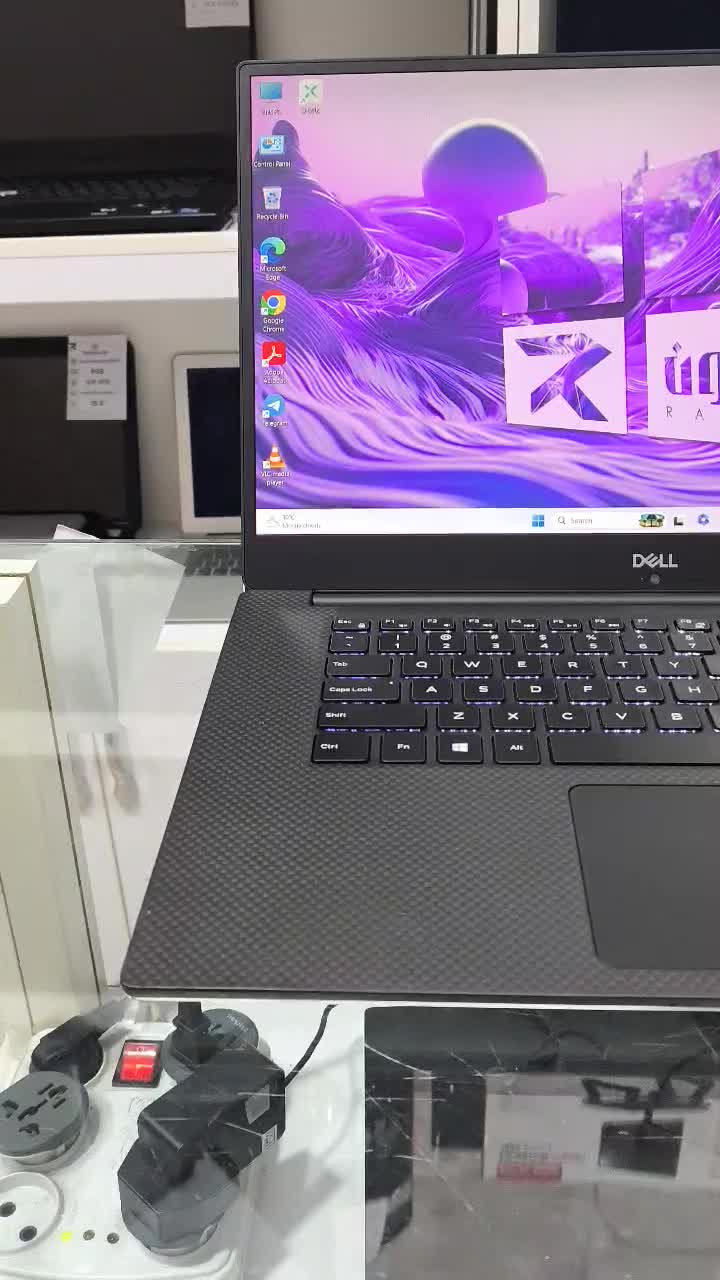 لپ تاپ آمریکایی شیک و باریک با گرافیک ۴ مجزا|رایانه همراه|پیرانشهر, |دیوار