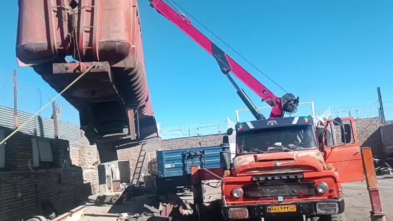 جرثقیل کفی 10تن|خدمات حمل و نقل|تربت‌حیدریه, حاجی یار‎|دیوار