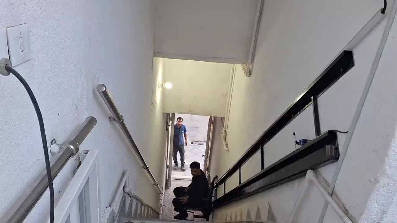 بالابر و پله پیما|خدمات پیشه و مهارت|دزفول, |دیوار