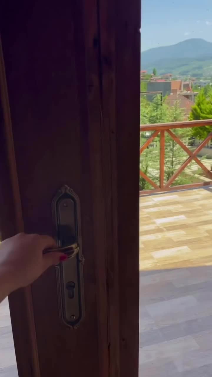 مجموعه کلبه سوئیسی دامون|اجارهٔ کوتاه‌مدت ویلا و باغ|مرزیکلا, |دیوار