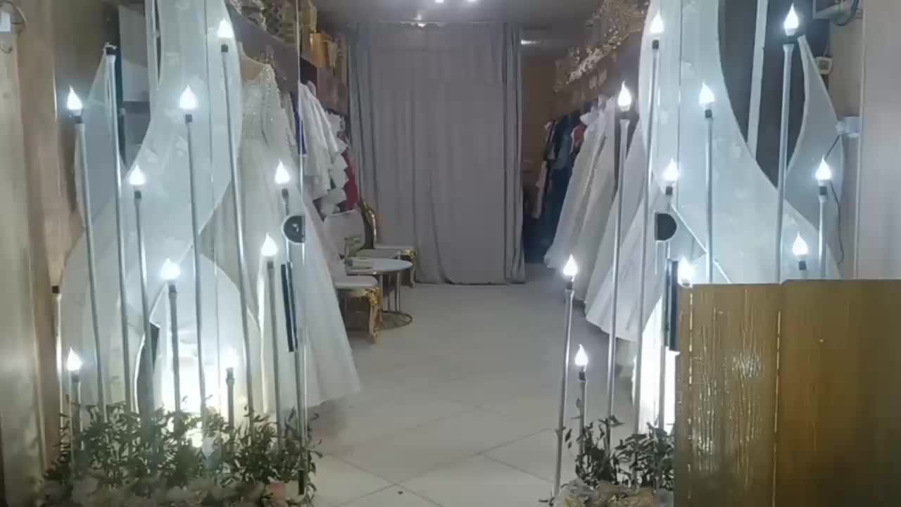 مزون عروس|لباس|قائن, |دیوار