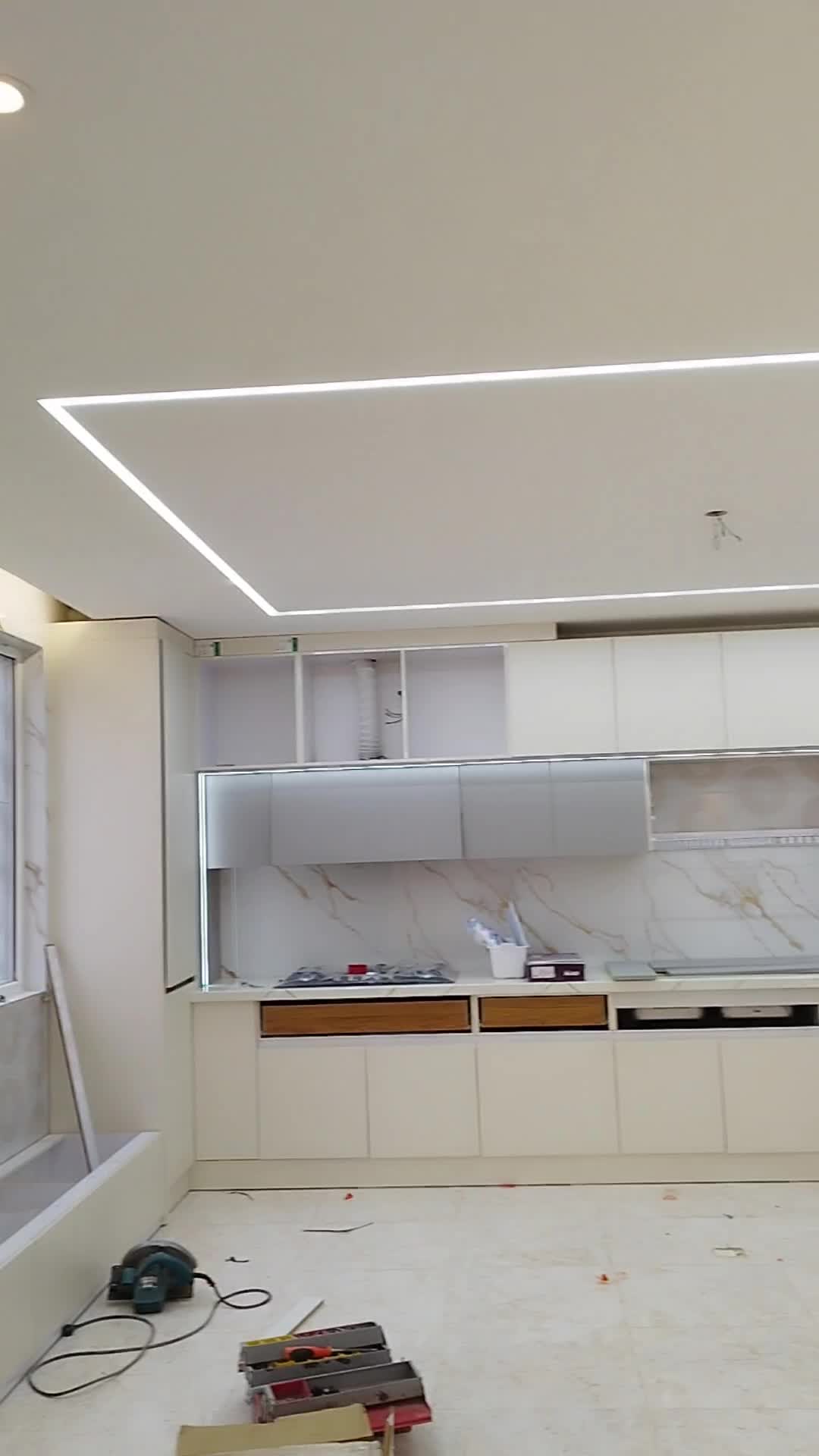 کنافکاری سقف کاذب کناف ایران + برقکاری نقاشی|خدمات پیشه و مهارت|اردبیل, |دیوار