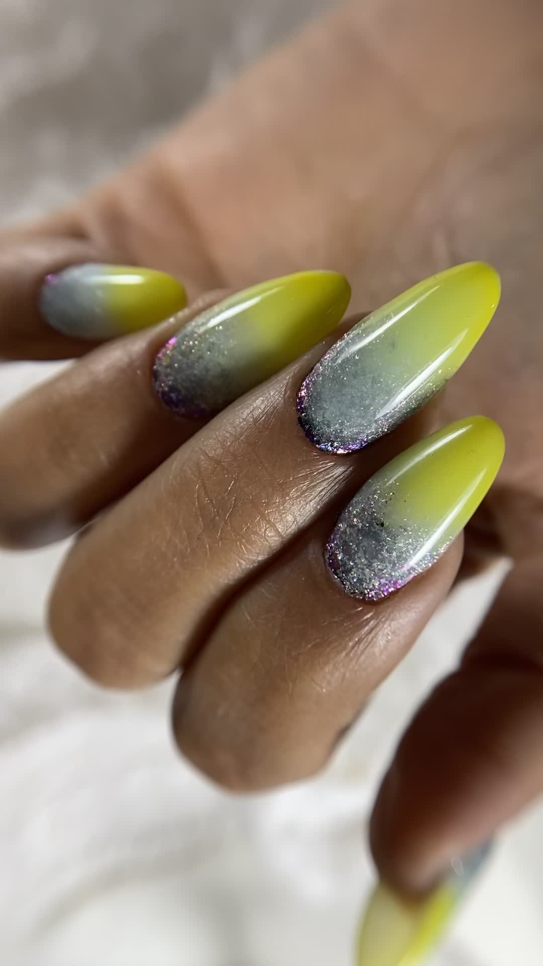 خدمات VIP ناخن|خدمات آرایشگری و زیبایی|ساری, |دیوار