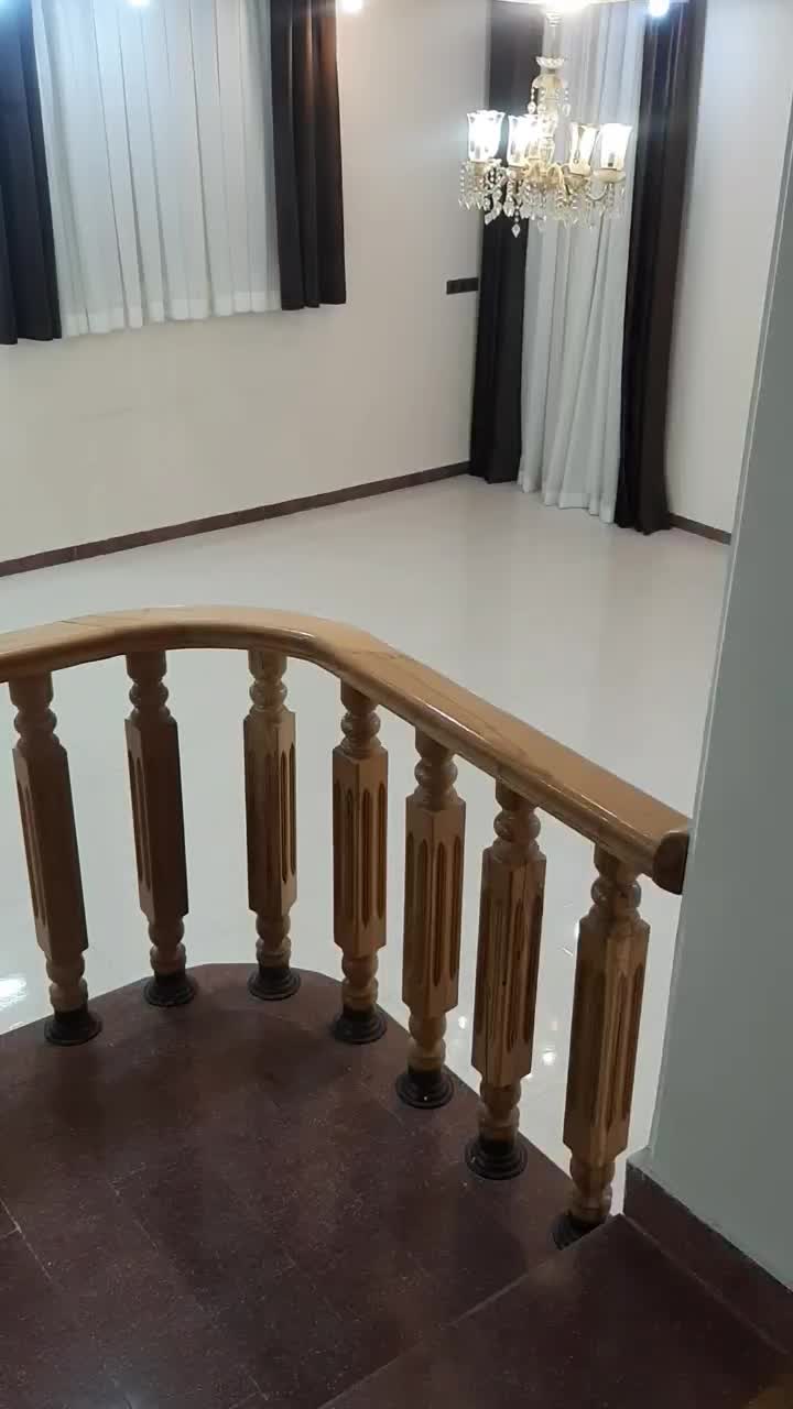 ویلایی همکف با حیاط|اجارهٔ خانه و ویلا|شیراز, گلستان|دیوار