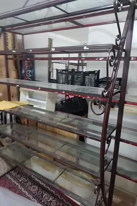 چندتا قفسه اهنی و ام دی اف|کتابخانه، شلف، قفسه‌های دیواری|دورود, |دیوار