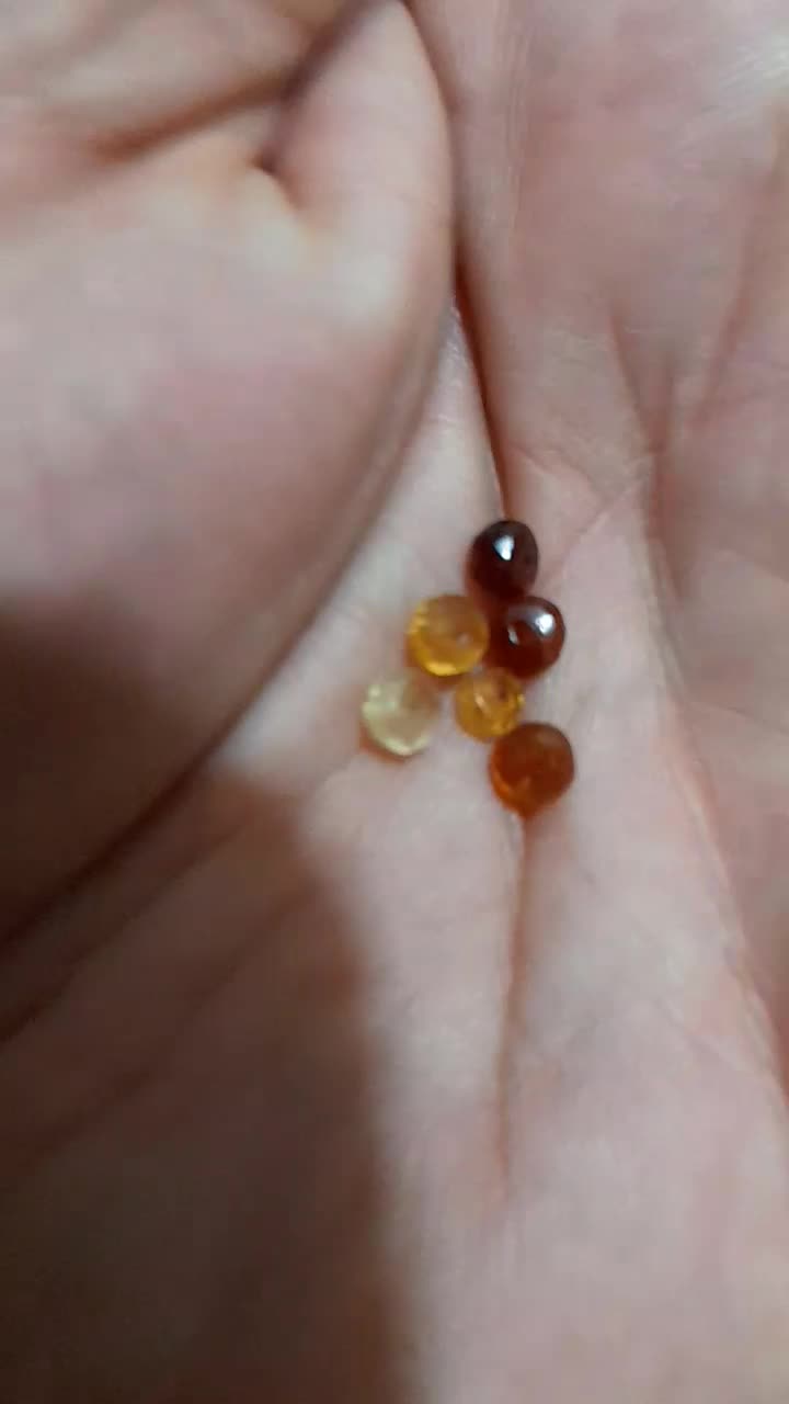 سیترین طبیعی اصل|جواهرات|بجنورد, |دیوار