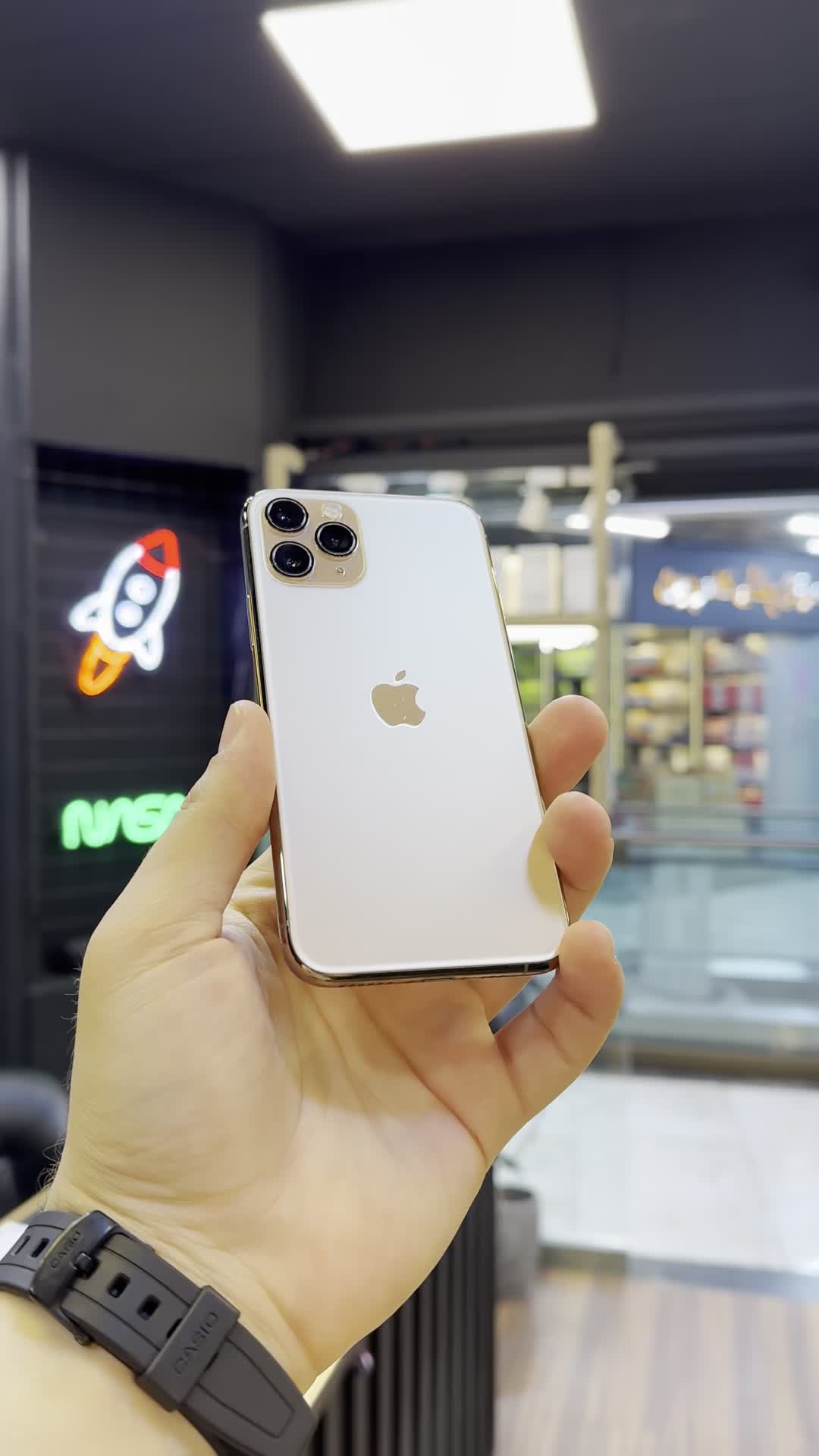 اپل iphone 11 Pro 256G LLA 90% طلایی|موبایل|رشت, جهاد|دیوار