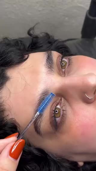 جذب مدل میکروبلدینگ ابرو (تارمویی و دخترونه)|خدمات آرایشگری و زیبایی|تاکستان, |دیوار