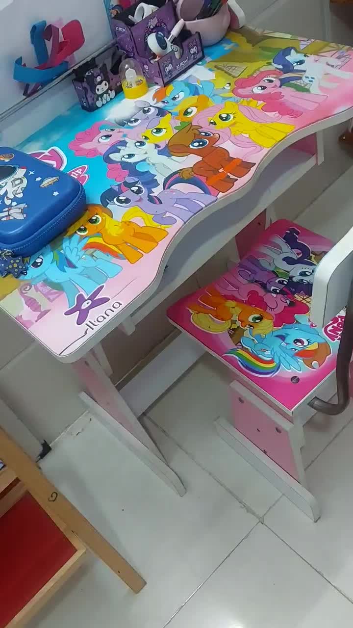 میزتحریر بچه گانه سالم و تمیز|میز تحریر و کامپیوتر|لنگرود, |دیوار