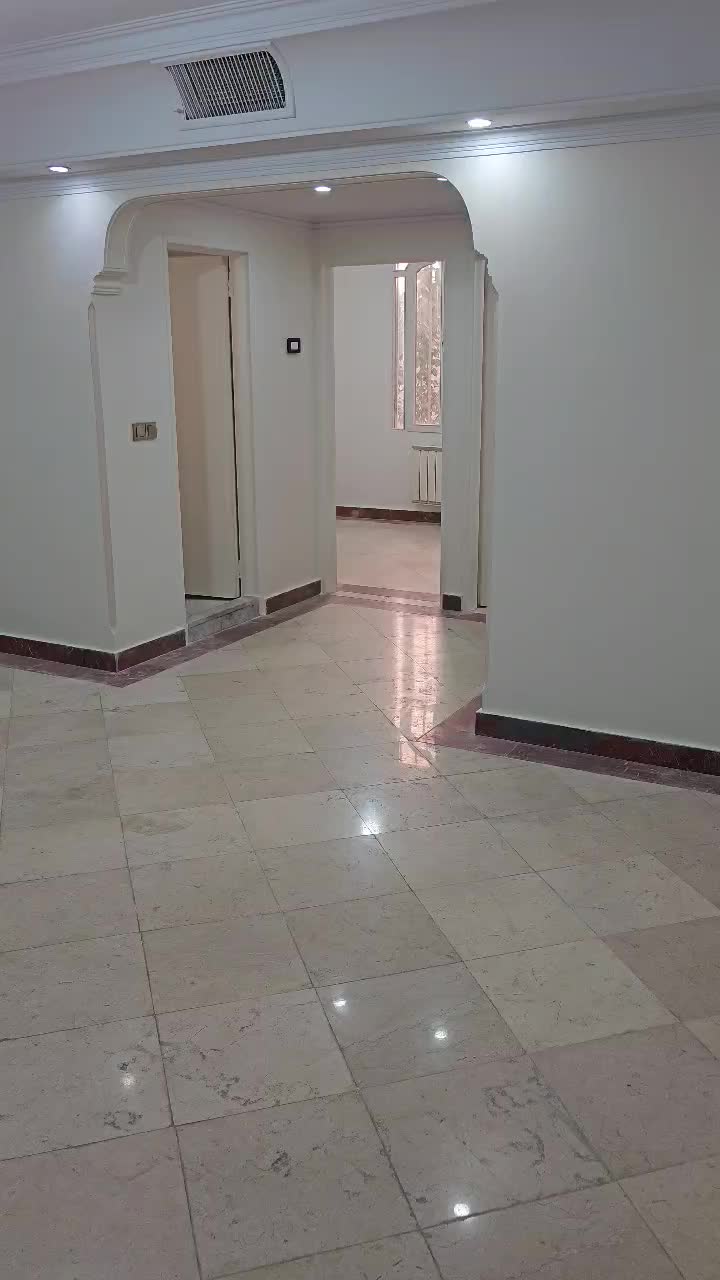 فول امکانات کامل و بازسازی شده ۶۸ متر ۲ خ