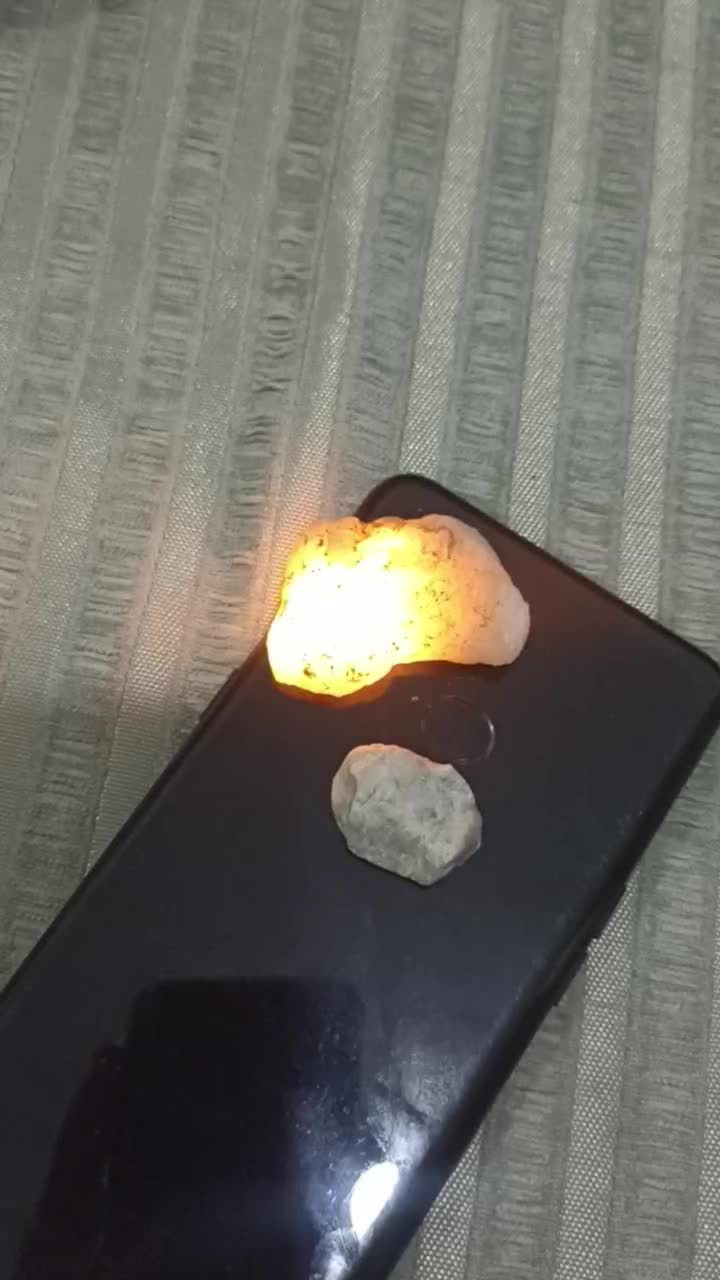 سنگ جواهری|جواهرات|پاکدشت, حصار امیر|دیوار