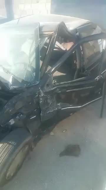 ماشین پژو ۴۰۵ تصادفی|خودرو سواری و وانت|فردوسیه, |دیوار