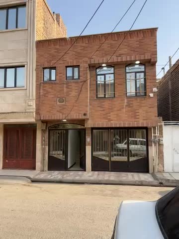 ویلایی 2طبقه مستقل با پارکینگ باز سازی شده مدرس|فروش خانه و ویلا|قم, شهرک مهدیه (مدرس)|دیوار