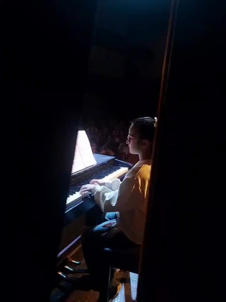 تدریس ساز پیانو بصورت خصوصی|خدمات آموزشی|سبزوار, توحیدشهر|دیوار