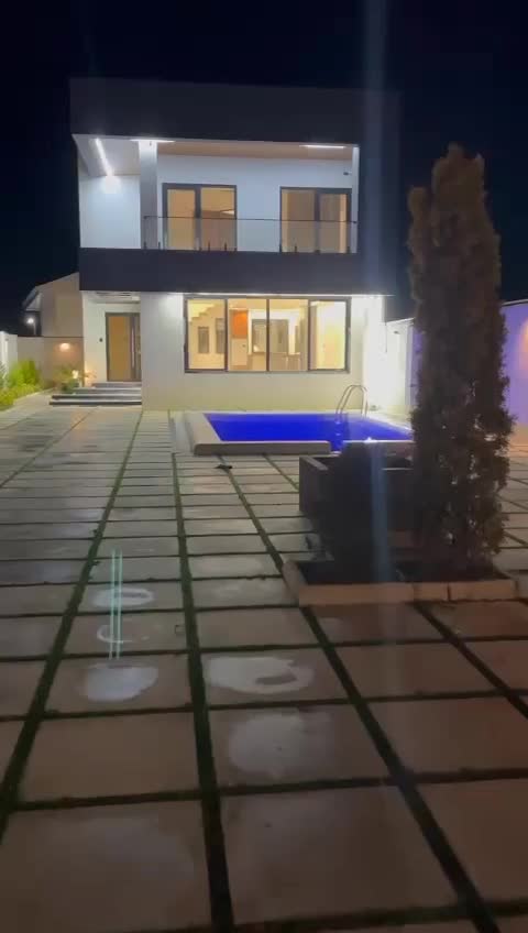 استخر دار ۱۷۳متربنا ۳خواب به دور از شلوغی|فروش خانه و ویلا|رشت, کاکتوس|دیوار