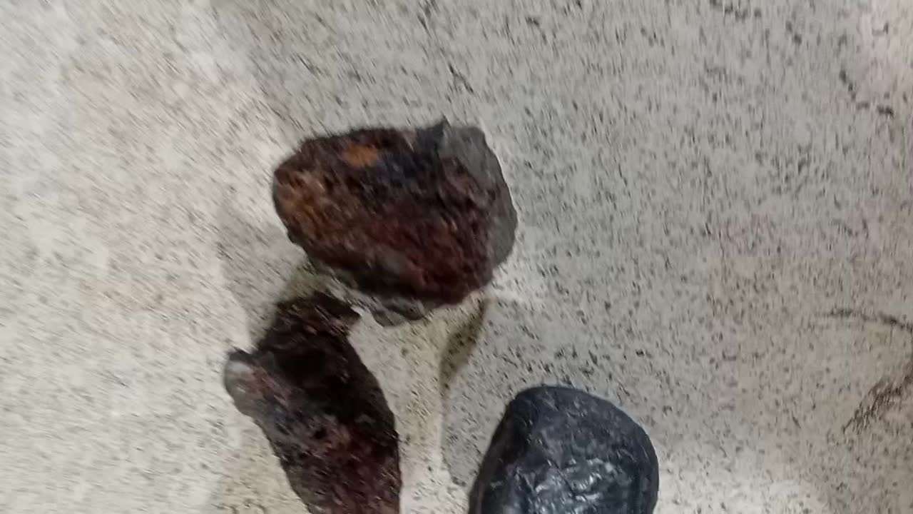 شهاب سنگ آسمانی|کلکسیون اشیاء عتیقه|تاکستان, |دیوار