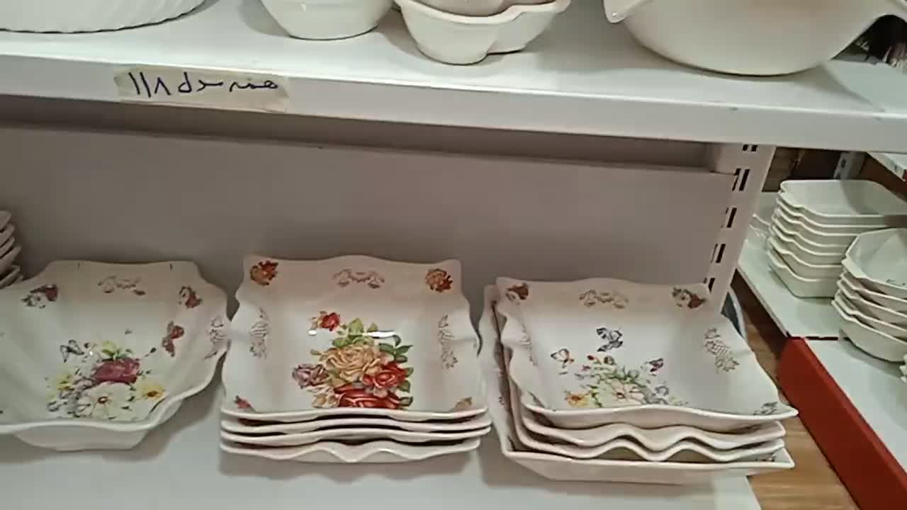 ظروف گلدار شیک به مناسبت روز مادر|ظروف سرو و پذیرایی|کرمان, |دیوار