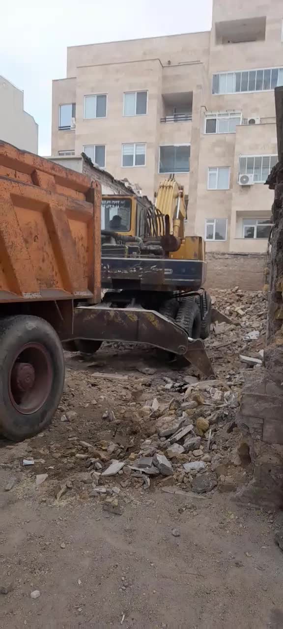 تخریب ساختمان زنگان جزئ کلئ داخلی ودکوراسیون|خدمات پیشه و مهارت|زنجان, |دیوار