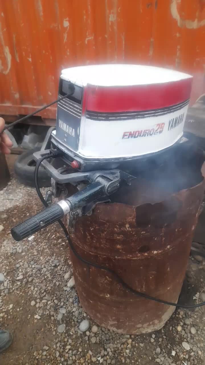 موتورقایق یاماها پرچمی درحدنوروشن تحویل داده میشود|قایق و سایر وسایل نقلیه|شوشتر, |دیوار