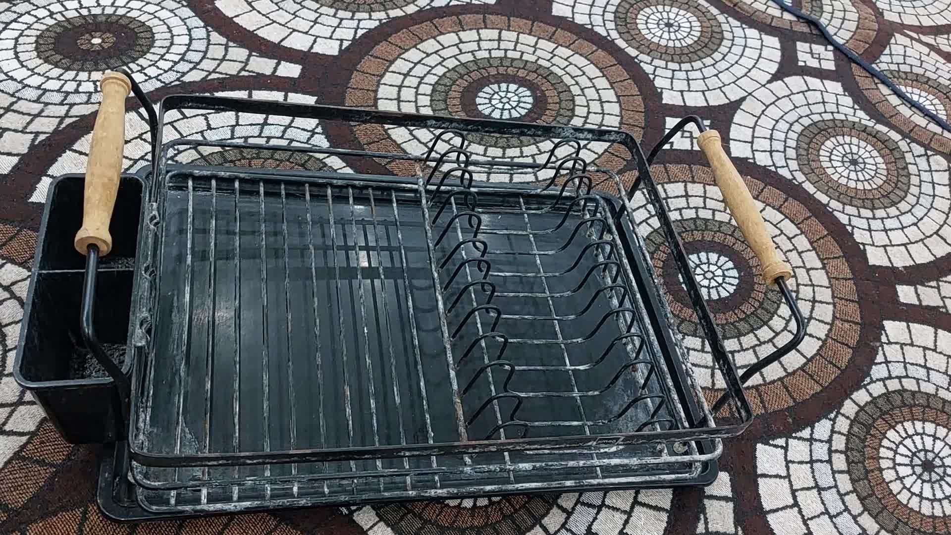 یک عدد آب چکان مارک limon|آب‌چکان و نظم‌دهنده ظروف|اهواز, کوروش|دیوار