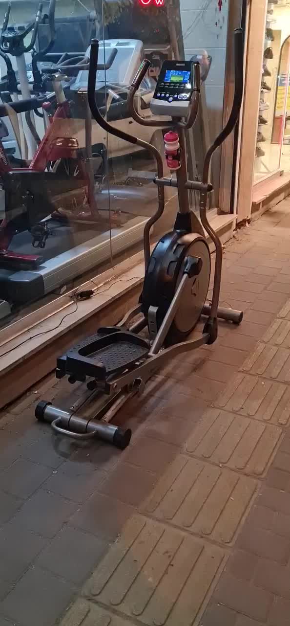 تردمیل اسکی فضایی باشگاهی|تجهیزات ورزشی|تبریز, |دیوار