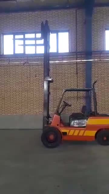 لیفترک ۴ تن سهند موتور DV دکل بلند، سالم و آماده|ماشینآلات صنعتی|قرچک, شهرک صنعتی قرچک|دیوار