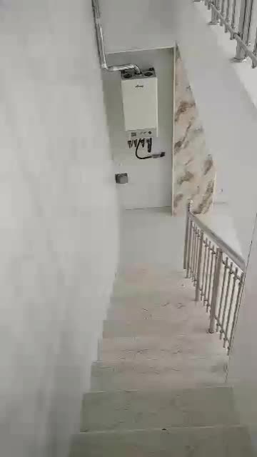 اجاره مغازه واقع در فلکه شهرک|اجارهٔ مغازه و غرفه|مهاباد (آذربایجان غربی), |دیوار