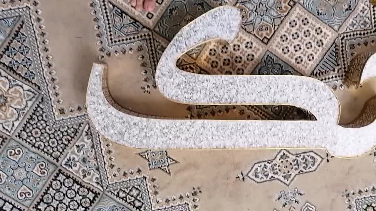 ساخت وتولید انواع تابلو چلنیوم وروان وال ای دی|خدمات پیشه و مهارت|یزد, |دیوار