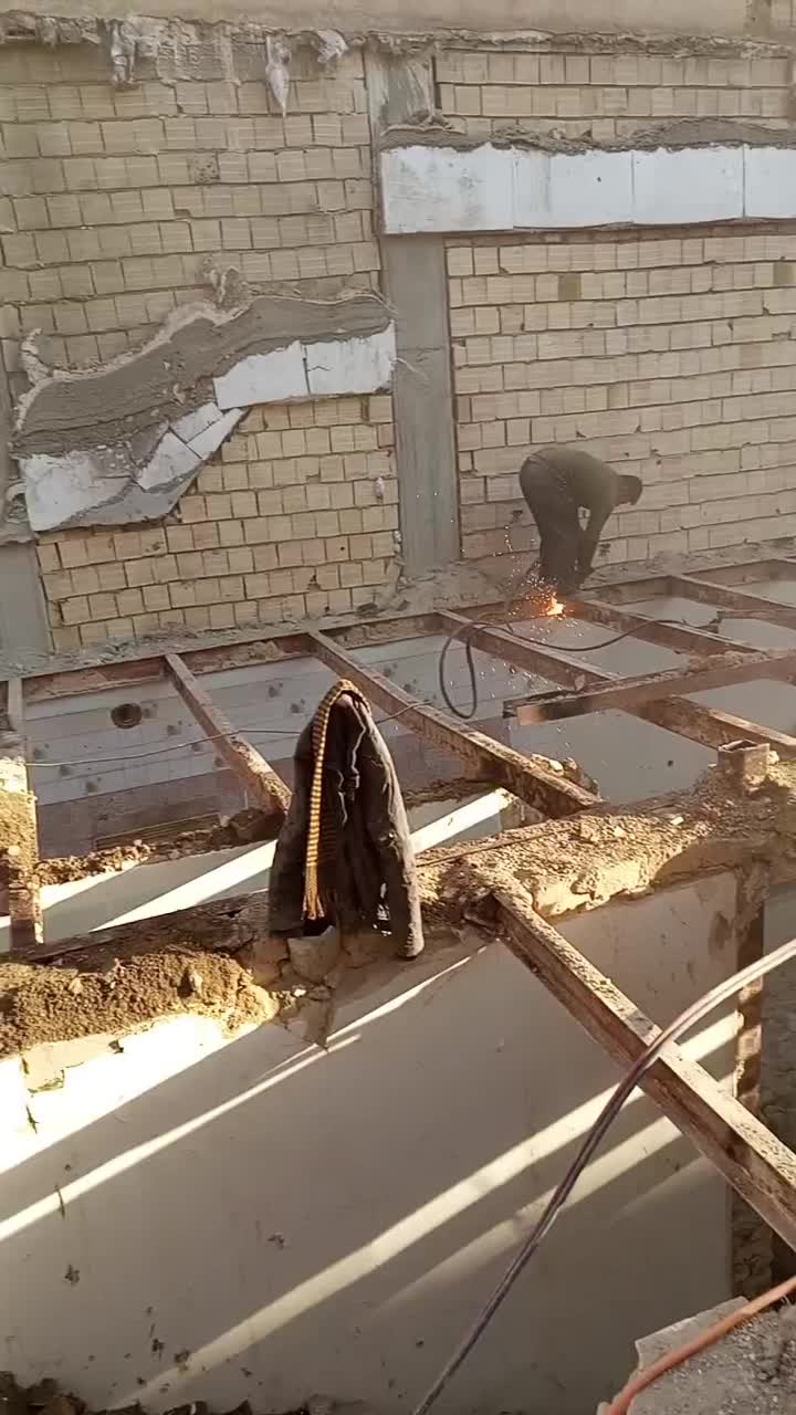 تخریب ساختمان و خرید آهن آلات|خدمات پیشه و مهارت|کرج, گوهردشت|دیوار