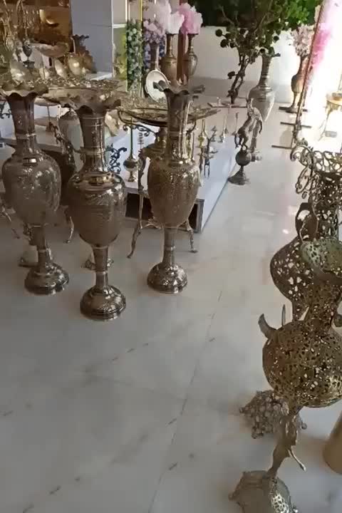 فروش ویژه گلدان نیمه فول پاکستانی ۱ متری|صنایع دستی و سایر لوازم تزئینی|مشهد, امیر|دیوار