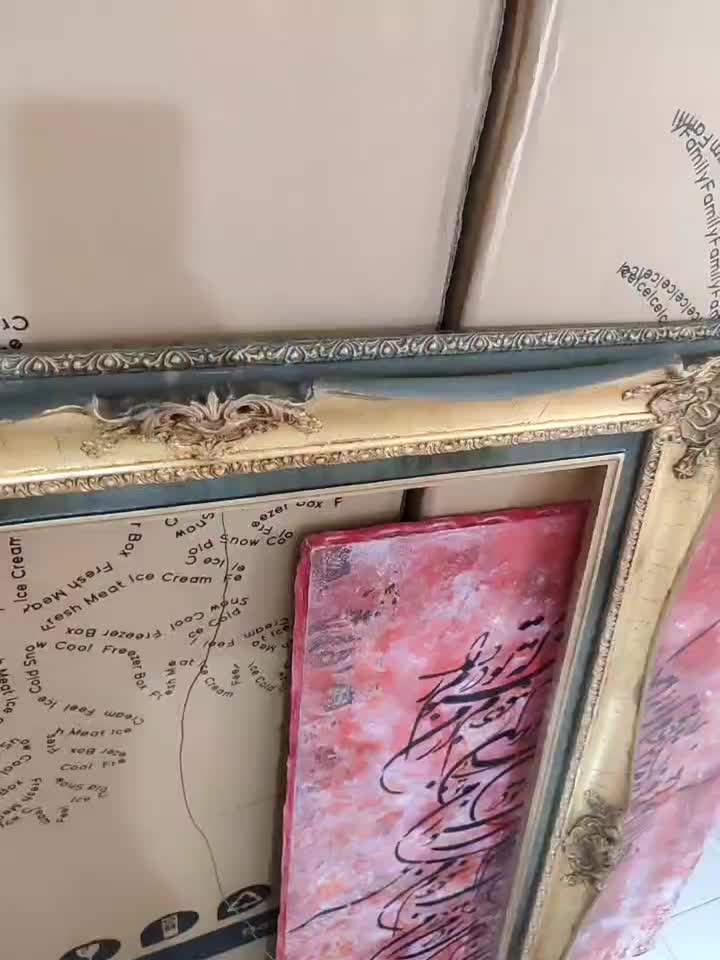 قاب عکس چوبی و طلاکوب ۲عدد|تابلو، نقاشی، عکس|تهران, پاسداران|دیوار