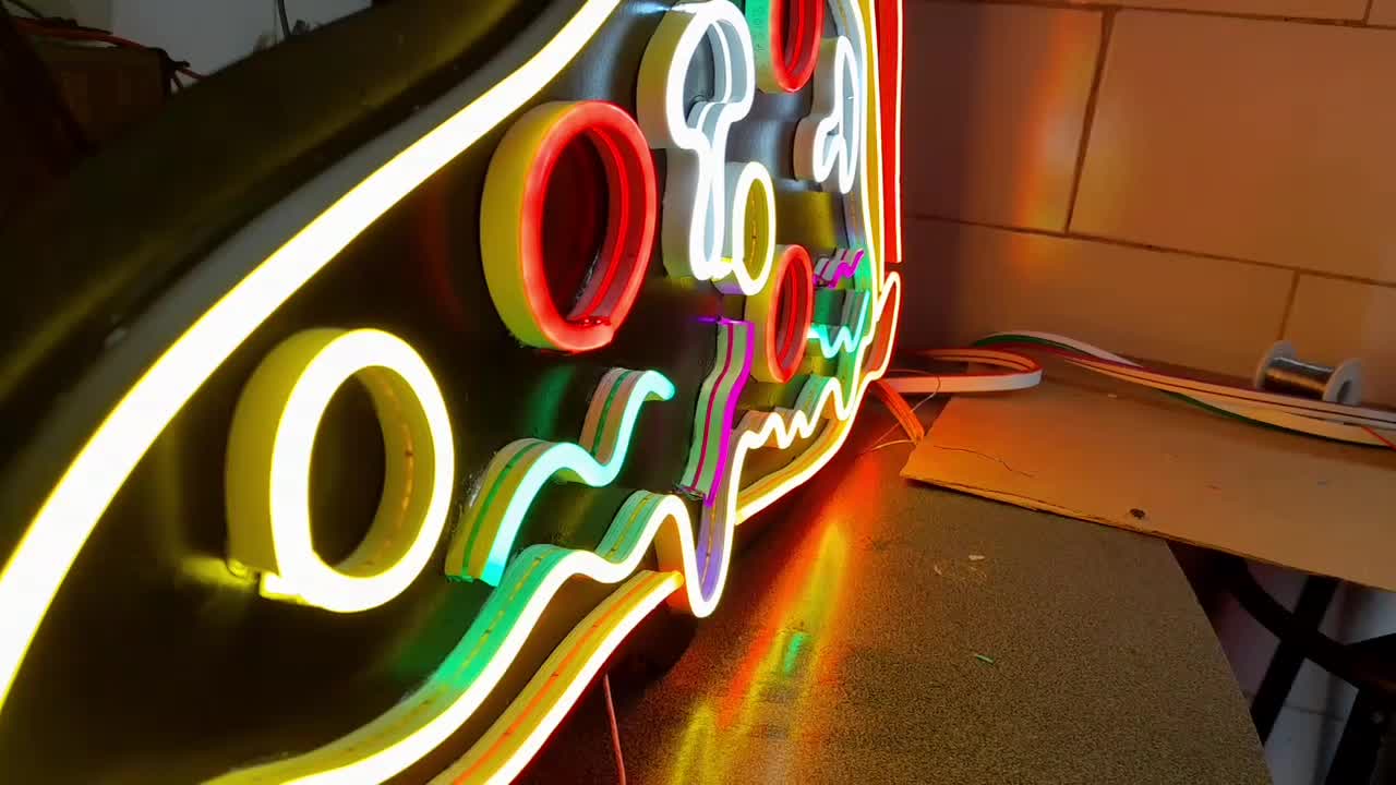 تابلوساز تابلو LED برجسته نئون ال ای دی لایت باکس|فروشگاه و مغازه|اصفهان, ملک‌شهر|دیوار