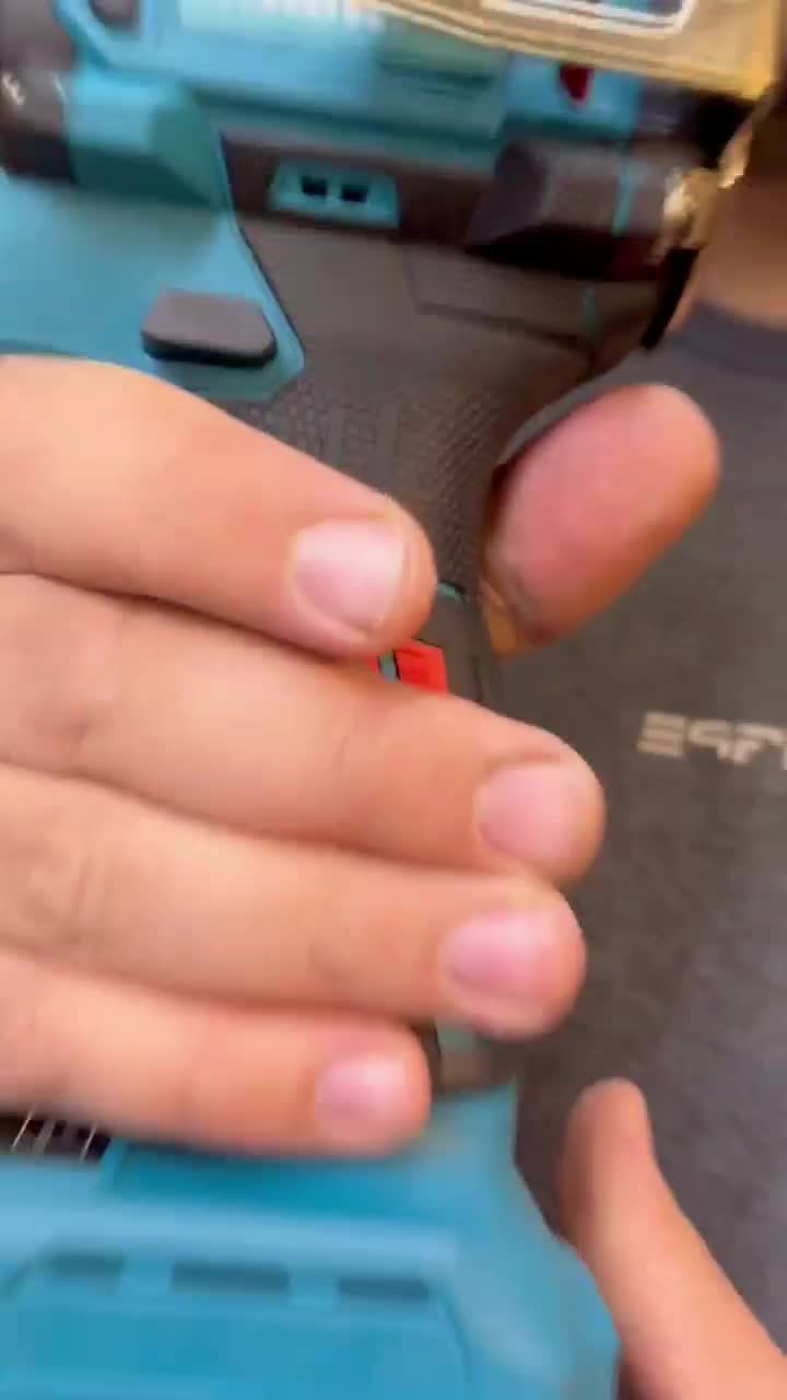 دریل شارژی چکشی براشلس سه نظام فلز ۲۰ولتی|ماشین‌آلات صنعتی|تبریز, |دیوار