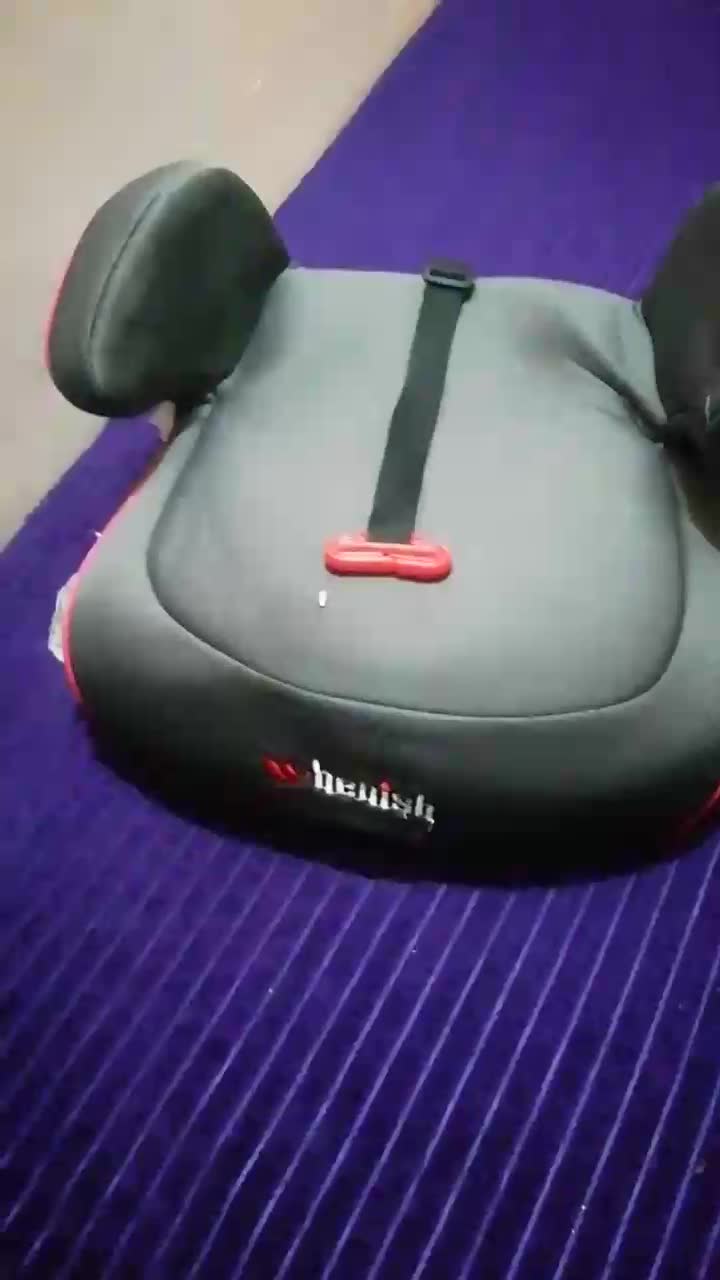 صندلی کودک بوستر هنیش برای ماشین تمیز درحد|تخت و صندلی بچه|اهواز, کوی ایثار|دیوار