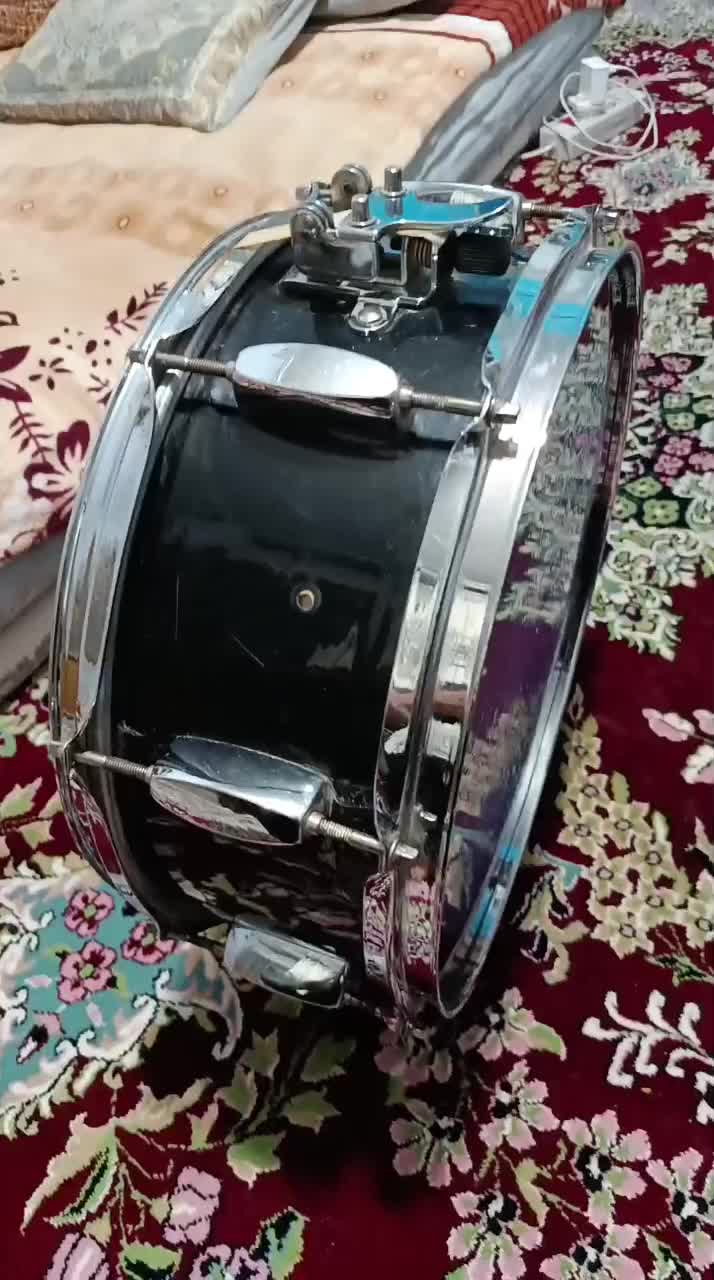 طبل ریز|درام و پرکاشن|کرمان, |دیوار