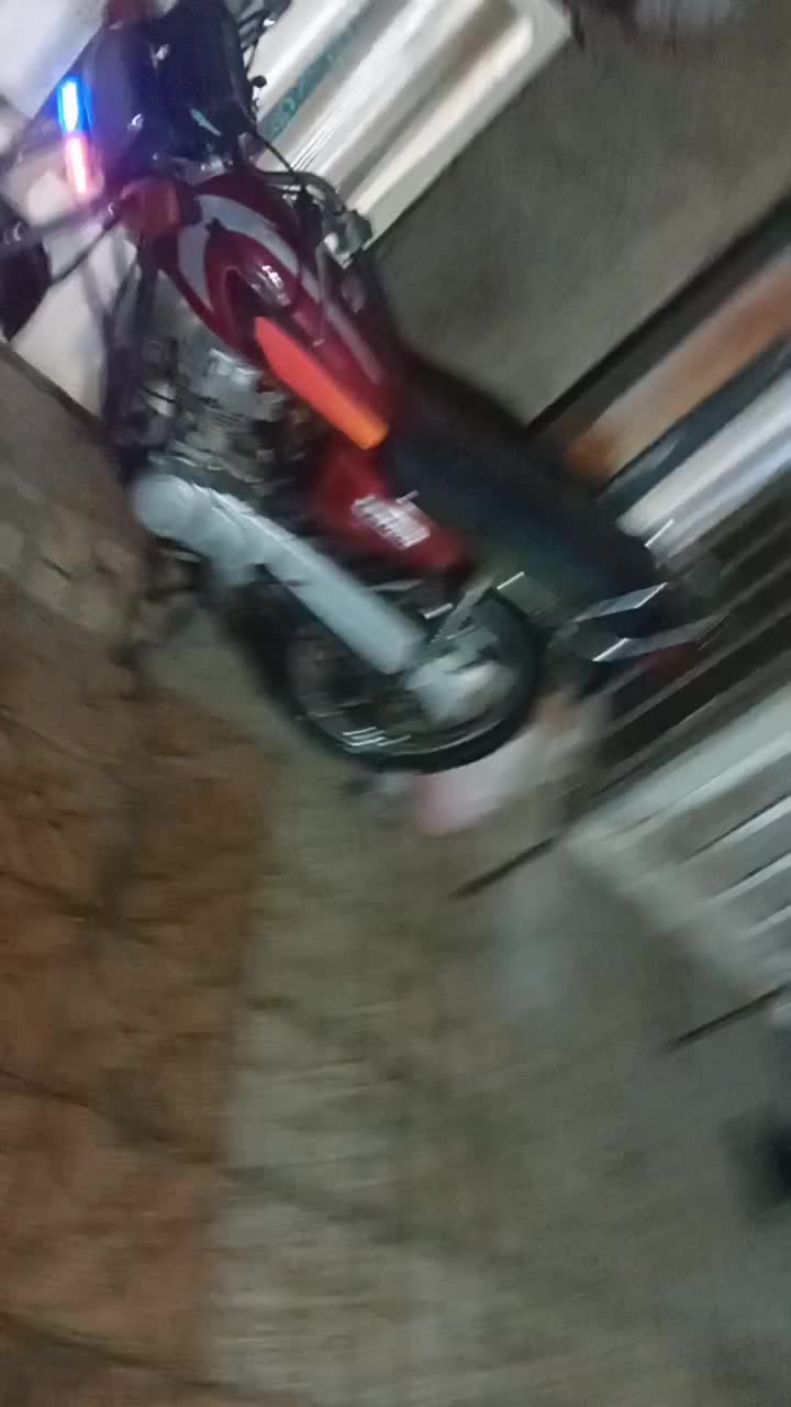 هندا۱۲۵|موتورسیکلت|مشهد, قائم|دیوار