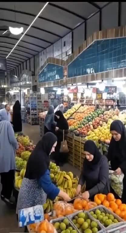 فرصت ویژه اجاره میوه‌فروشی در بازارچه محلی|اجارهٔ مغازه و غرفه|تهران, شهرک نفت|دیوار