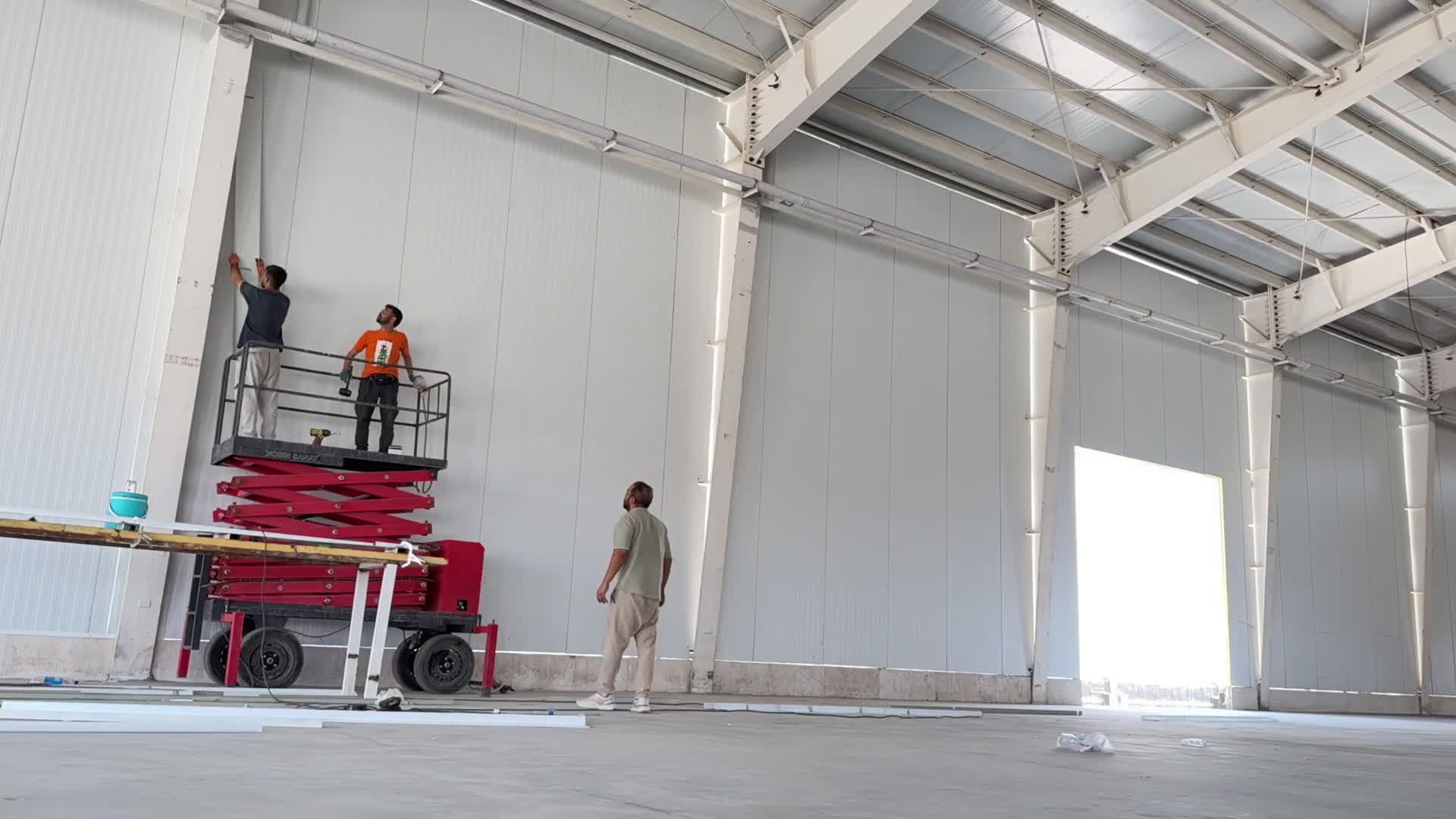 نصب ساندویچ پانل|خدمات پیشه و مهارت|هشتگرد, شهرک ولیعصر (مصلی)|دیوار